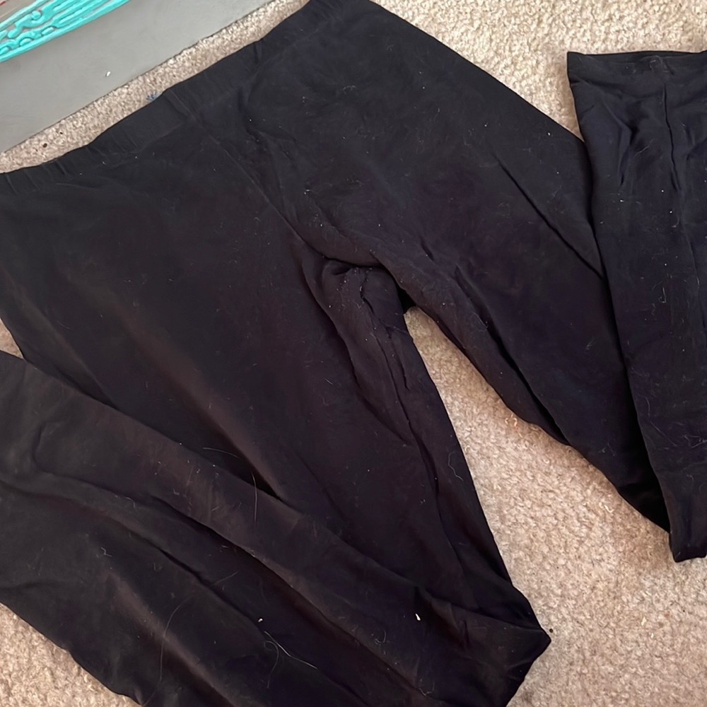 black leggings